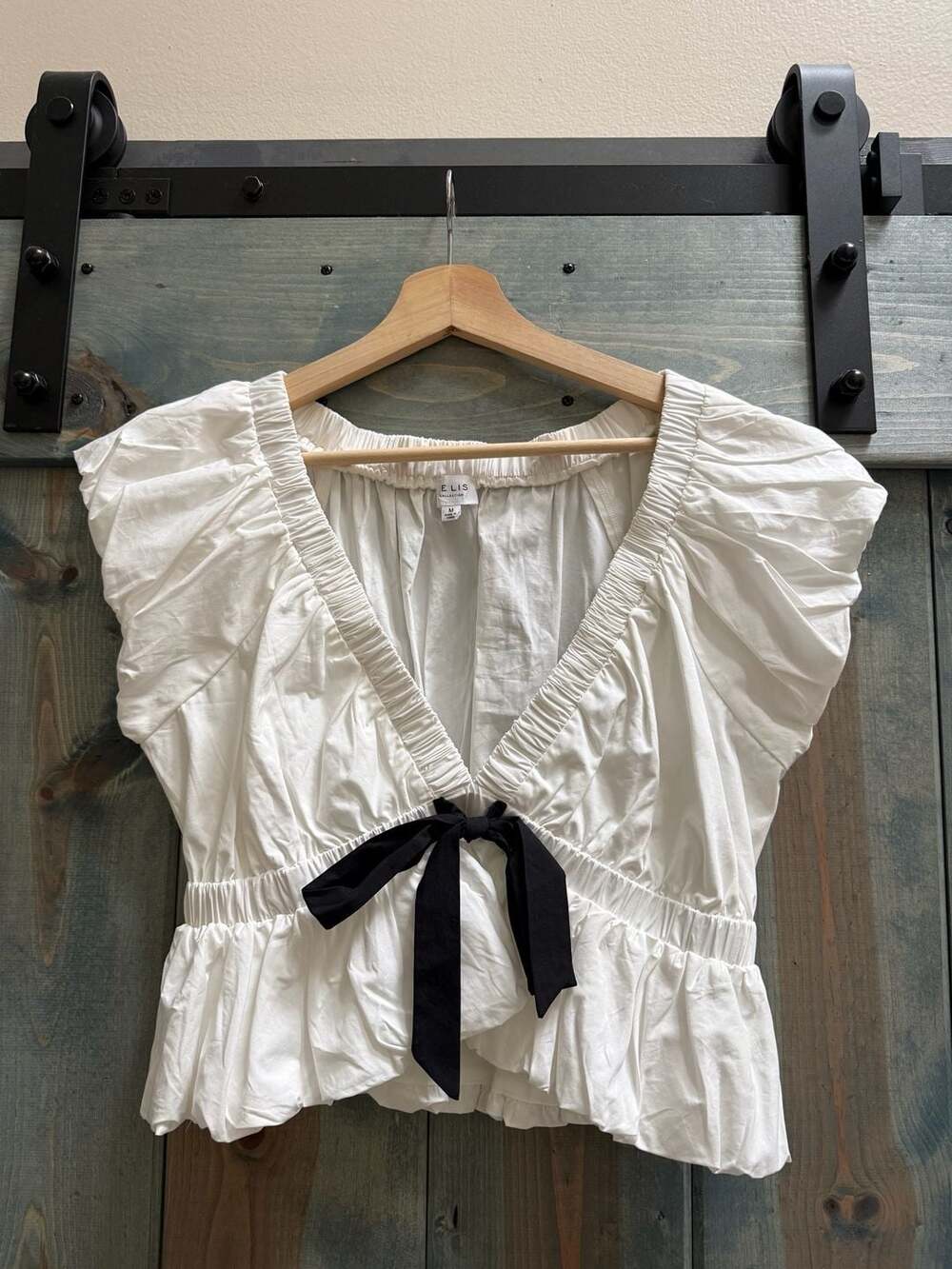 E L I S Collection V-Neck Tie Front Peplum Blouse Size M White Cotton